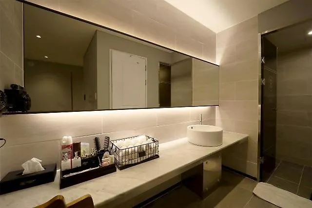 Brown Dot Ulsan Haksan Motel 0*,