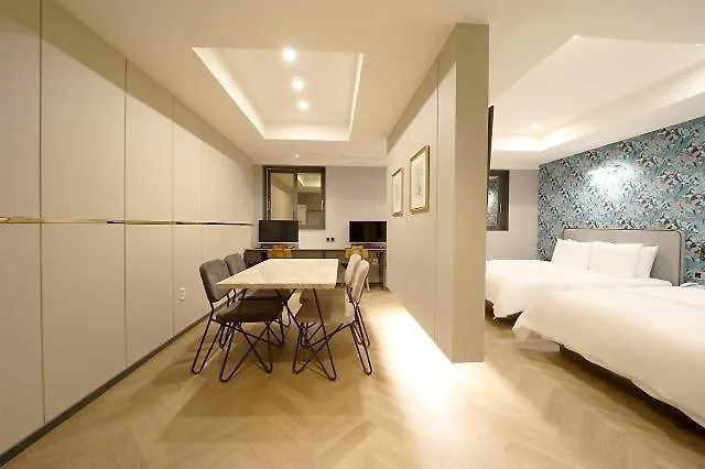 Brown Dot Ulsan Haksan Motel 0*,