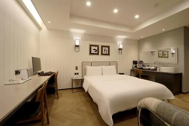 Brown Dot Ulsan Haksan Motel