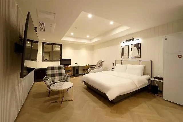 Brown Dot Ulsan Haksan Motel South Korea