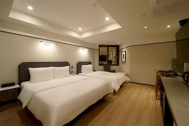 Brown Dot Ulsan Haksan Motel
