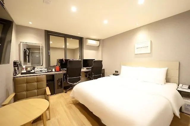 Brown Dot Ulsan Haksan Motel South Korea