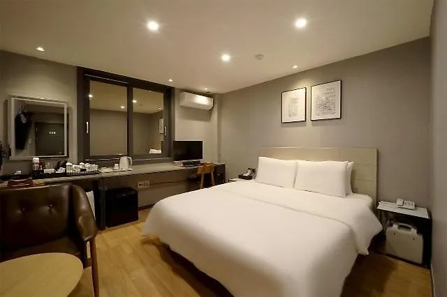 Brown Dot Ulsan Haksan Motel