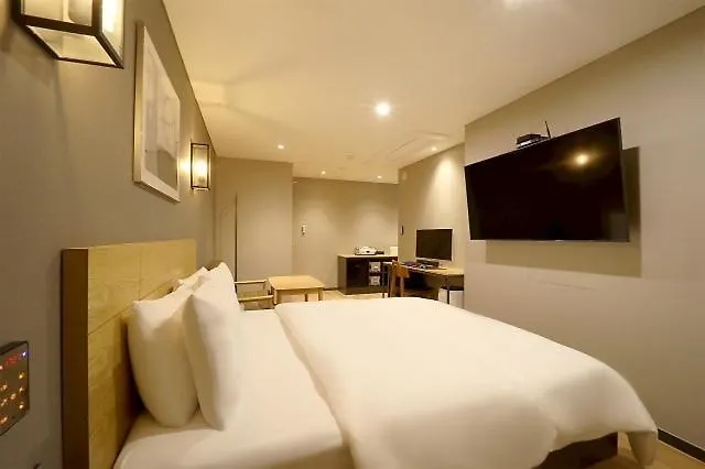 Brown Dot Ulsan Haksan Motel