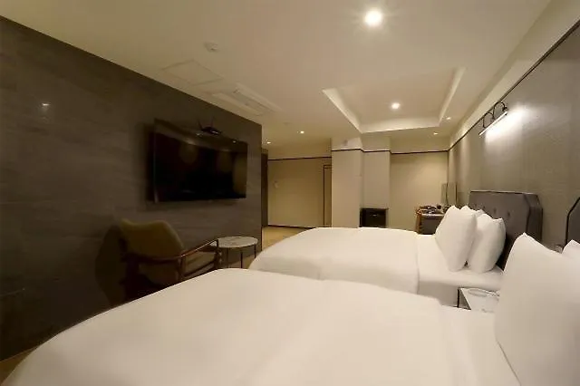 Brown Dot Ulsan Haksan Motel