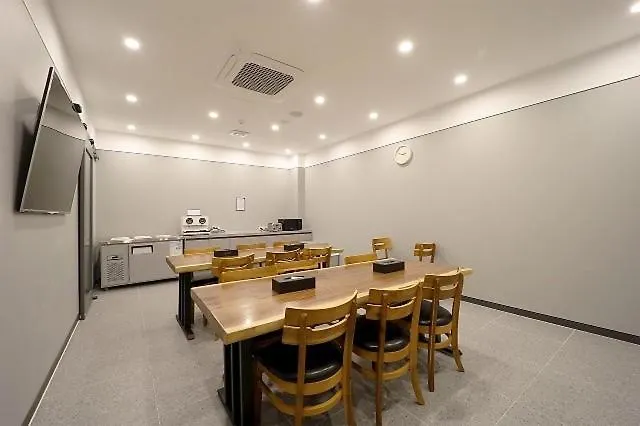 Brown Dot Ulsan Haksan Motel