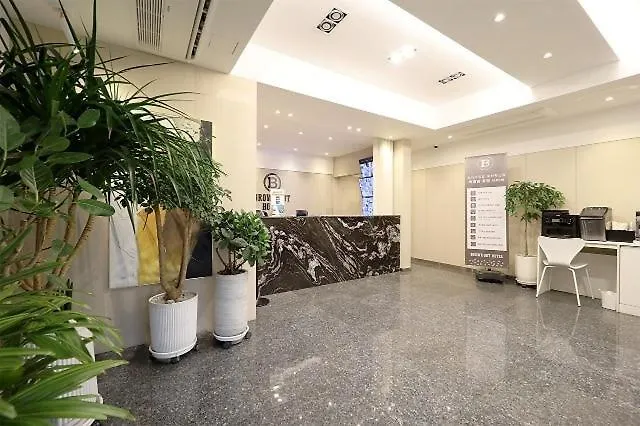 Brown Dot Ulsan Haksan Motel
